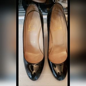 CHRISTIAN LOUBOUTIN HEELS